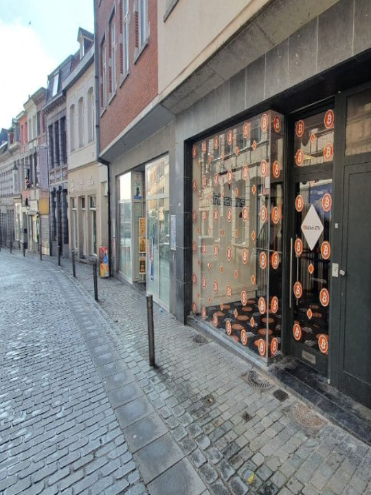 Bitomat in the premises on Rue de la Clef, photo number 5