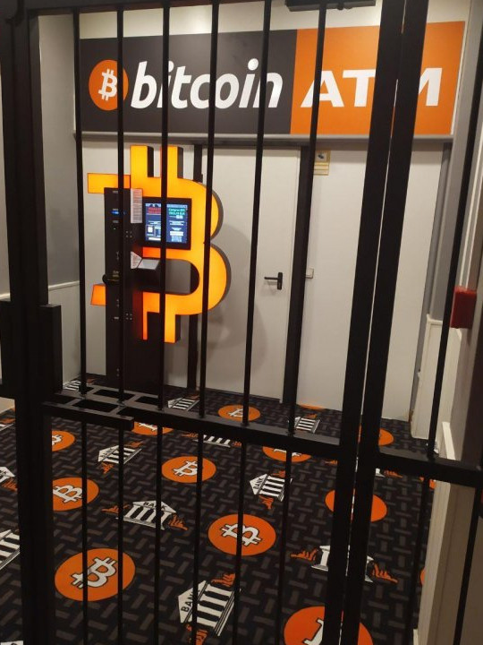 Cajero automático de Bitcoin en el local de la Calle San Francisco, foto número 3