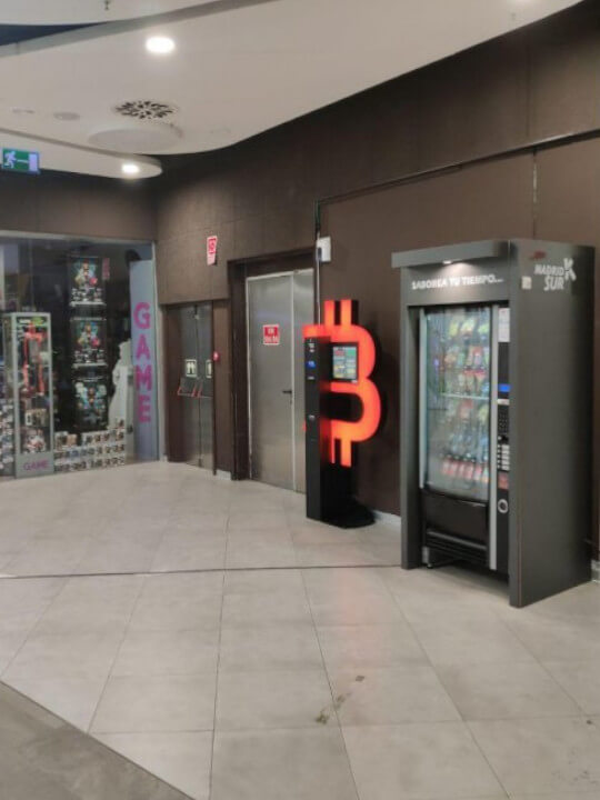 Cajero Bitcoin en Centro Comercial Madrid Sur foto número 2