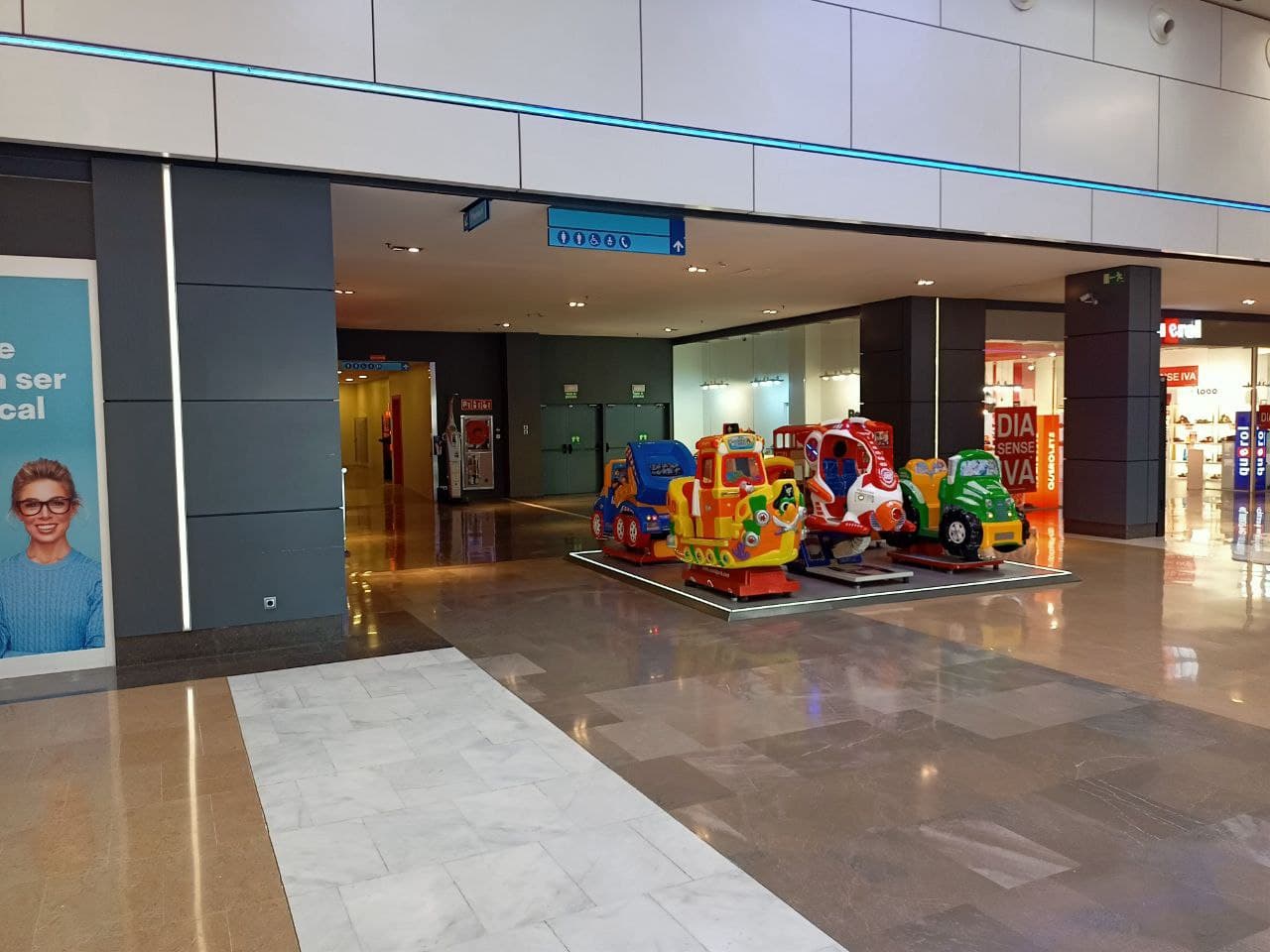 Cajero Bitcoin en Centro Comercial Vilamarina foto número 1
