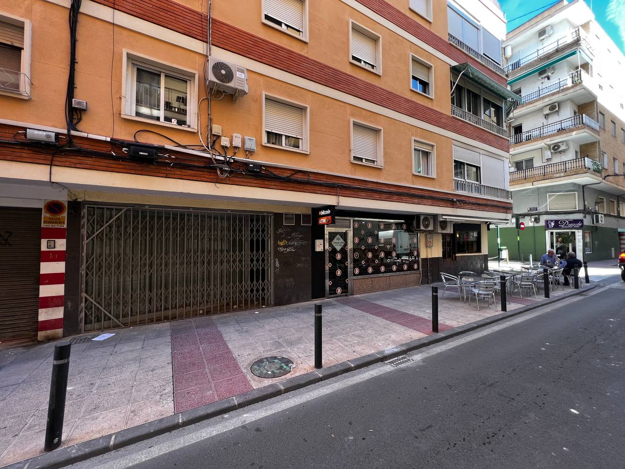 Cajero Bitcoin Murcia en el local de la Calle Literato Andrés De Claramonte, foto número 7