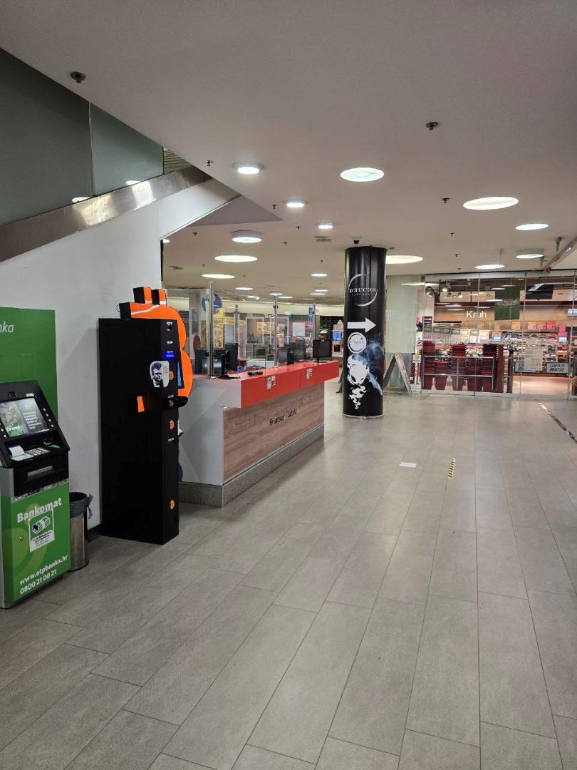 Bitcoin bankomat u City Galleria Zadar, broj fotografije 3
