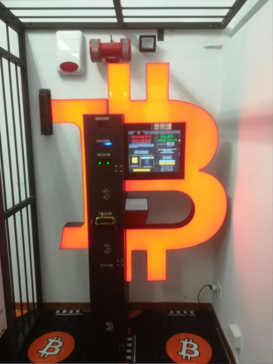 bitcoin atm milano