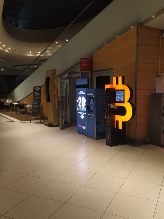 Bancomat Bitcoin nel Centro Commerciale Montedoro foto numero 2