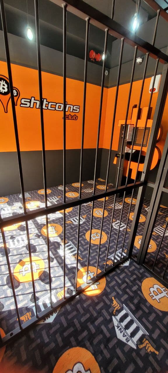 Bancomat Bitcoin Calabria nei locali di via Reggio di Calabria, foto numero	 7