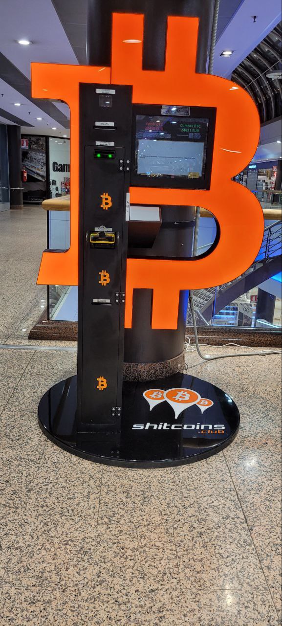 Bitcoin ATM nel Centro Commerciale Brianza foto numero 3