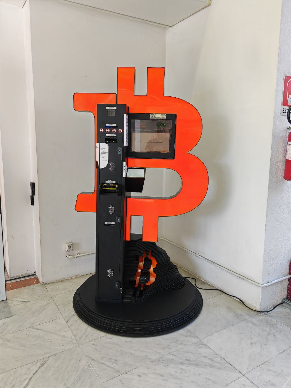 ATM Bitcoin Roma - Bitcoin ATMs near me in Italy