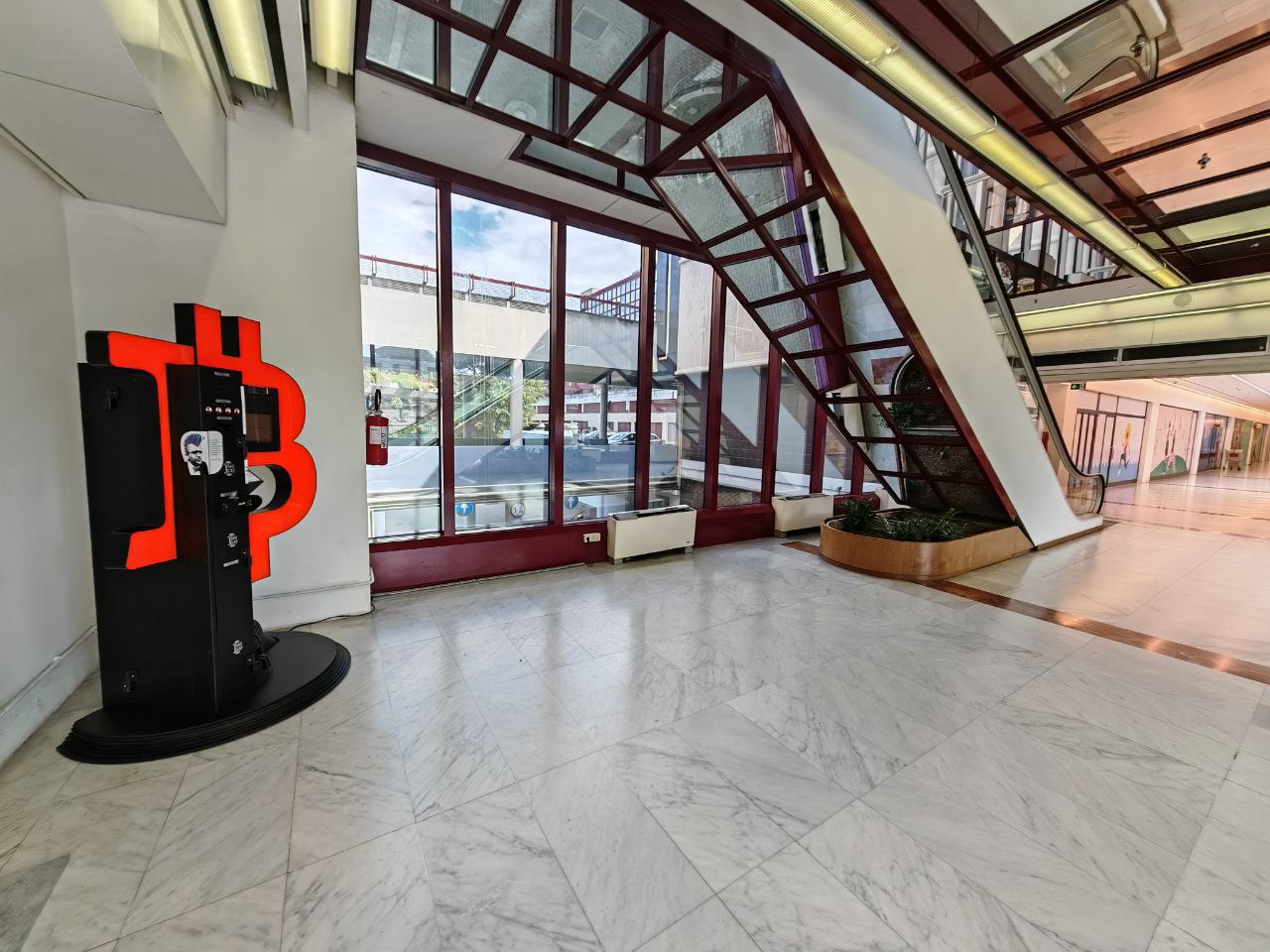 ATM Bitcoin Roma - Bitcoin ATMs near me in Italy