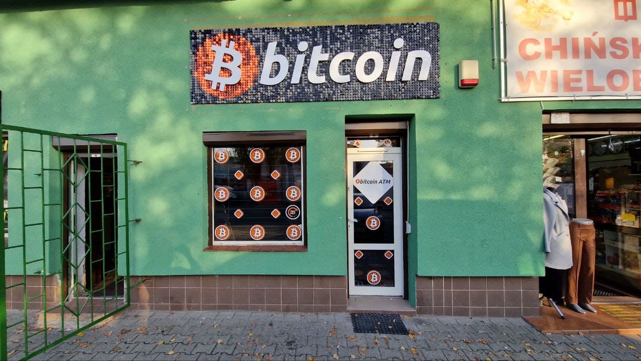 Bitomat kryptowalut w mieście Poznań w lokalu przy ulicy Czerwca 1956, zdjęcie numer 9