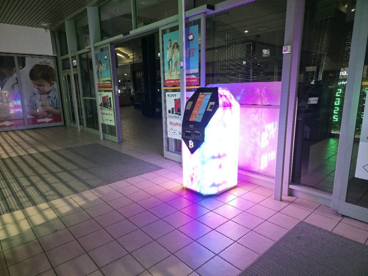 Bitomat w Krakowie w galerii M1 3