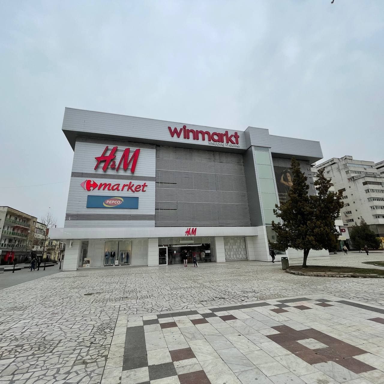 Bancomat Bitcoin în Winmarkt Buzau fotografia numărul 1