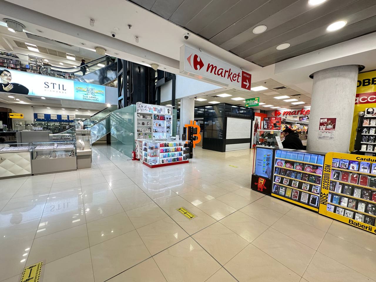 Bancomat Bitcoin în Winmarkt Ramnicu Valcea fotografia numărul 4